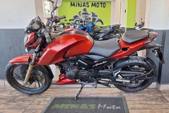 DAFRA APACHE RTR 200 